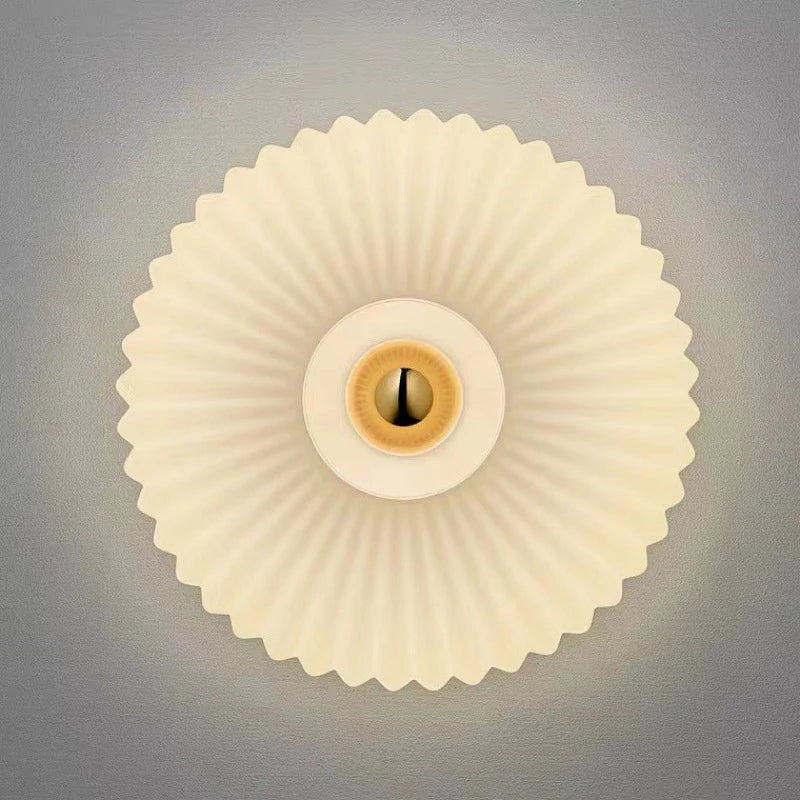 AuraGlas Bauhaus Wall Lamp