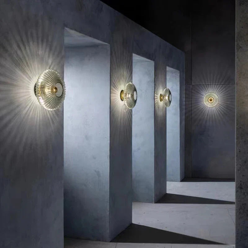 AuraGlas Bauhaus Wall Lamp