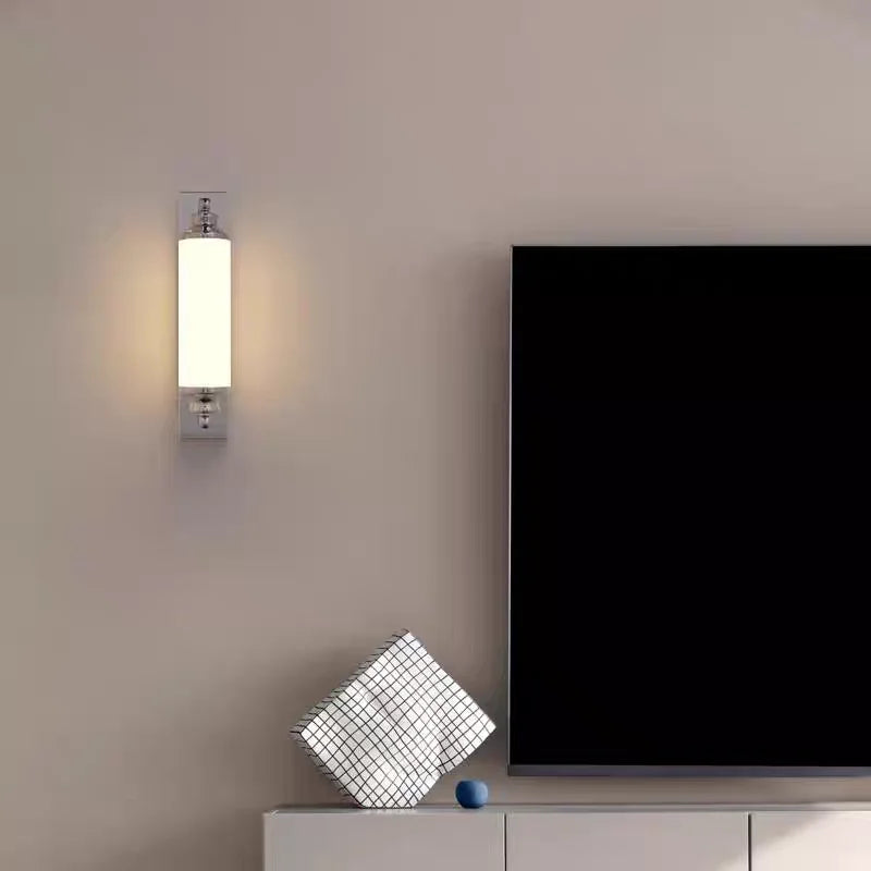 BauhausLinea Modern Wall Lamp