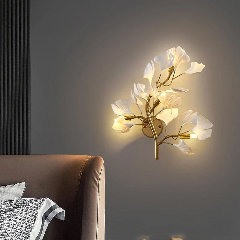 GinkgoLume Nordic Wall Lamp – Minimalist LED Bedside Lamp with Ginkgo Leaf Design