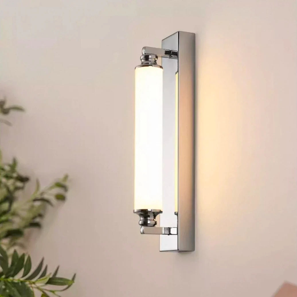BauhausLinea Modern Wall Lamp