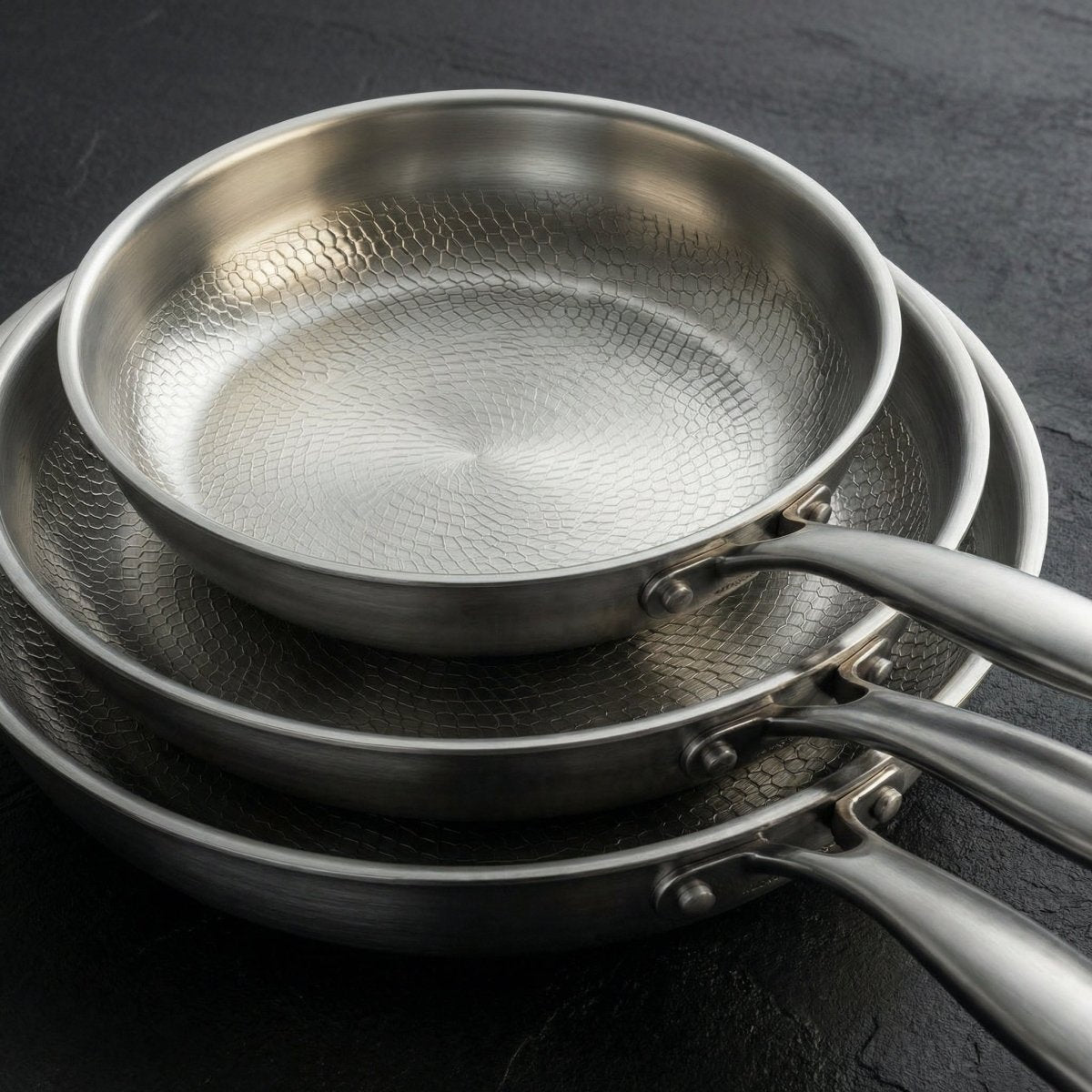 Hand-Hammered Titanium Pan - 3-piece set